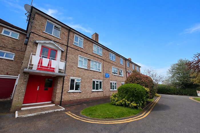 2 Bedroom Flat To Rent In Chester Road, Sutton Coldfield, B74