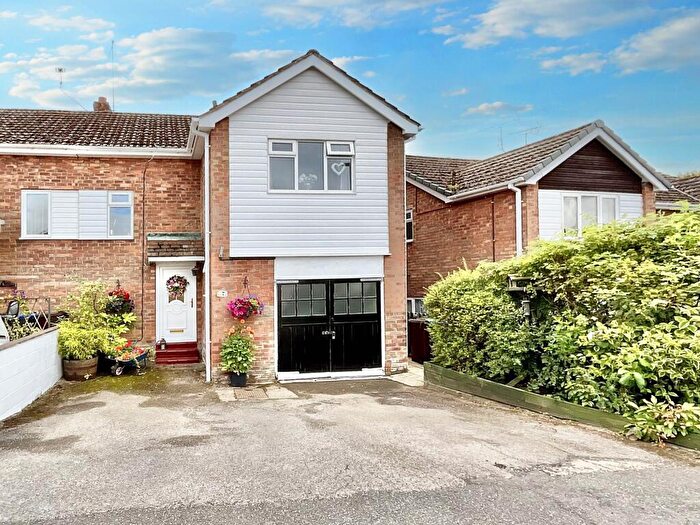 3 Bedroom Semi-Detached House For Sale In Kestrel Lane, Cheadle, ST10