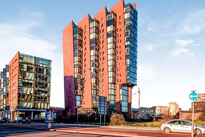3 Bedroom Apartment To Rent In Great Ancoats Street, Manchester, Greater Manchester, M4