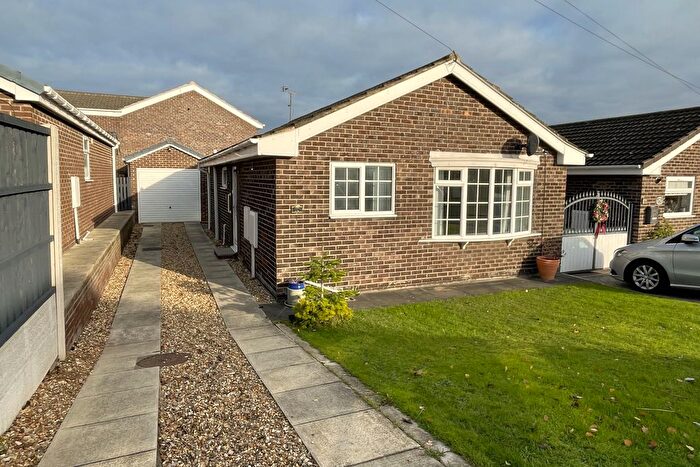 2 Bedroom Detached Bungalow For Sale In Saffron Road, Tickhill, Doncaster, DN11