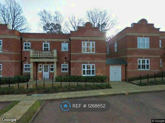 1 Bedroom Flat To Rent In Franklin Court, Wormley GU8