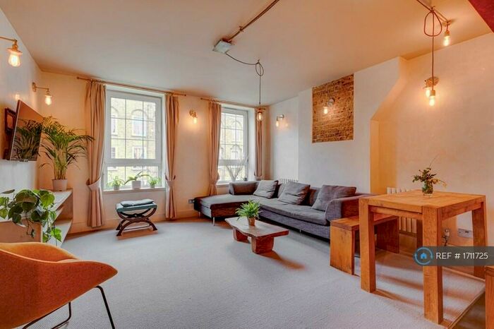 3 Bedroom Flat To Rent In Franklin House, Wapping, E1W