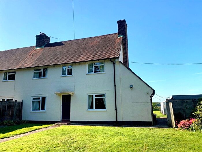 3 Bedroom Semi-Detached House For Sale In High Street, Wallcrouch, East Sussex, TN5