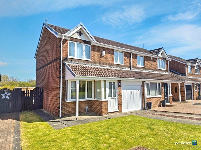 3 Bedroom Semi Detached House For Sale In Ploverfield Close, Ashington, Northumberland, NE63