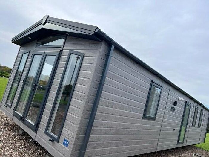 2 Bedroom Caravan For Sale In Hornsea, East Yorkshire, HU18