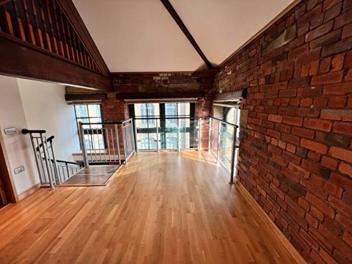 1 Bedroom Flat To Rent In Byron Studios, Bradford, BD3