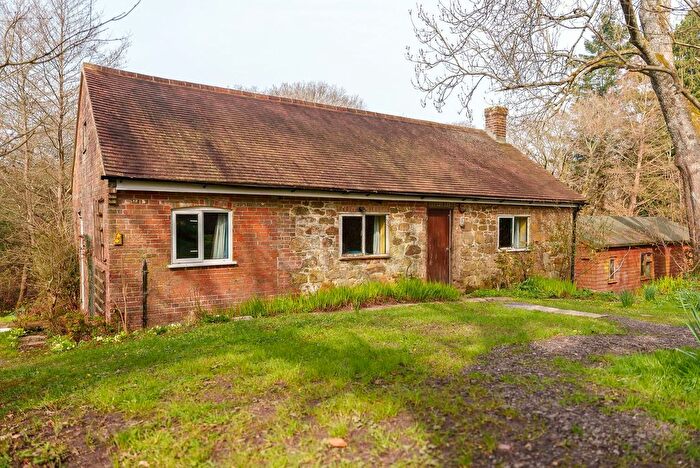 3 Bedroom Detached House For Sale In Magreed Lane, Broad Oak, TN21