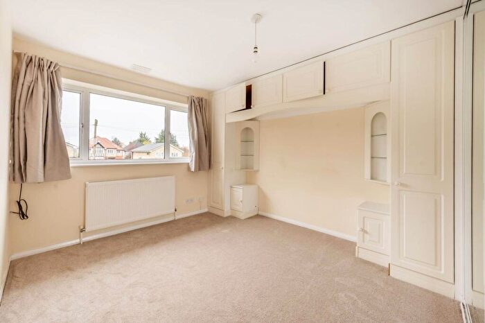 3 Bedroom Semi-Detached House To Rent In Wychwood Way, , Northwood, HA6