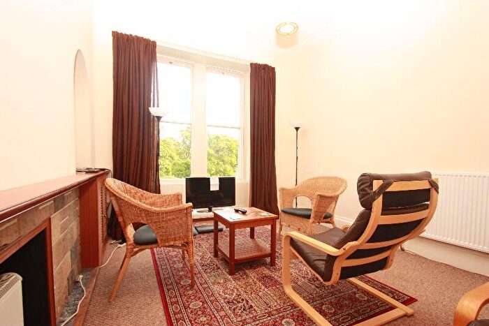 2 Bedroom Apartment To Rent In Argyle Park Terrace, Marchmont, Edinburgh, EH9