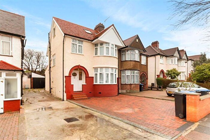 5 Bedroom House For Sale In Dollis Hill Lane, Dollis Hill, NW2