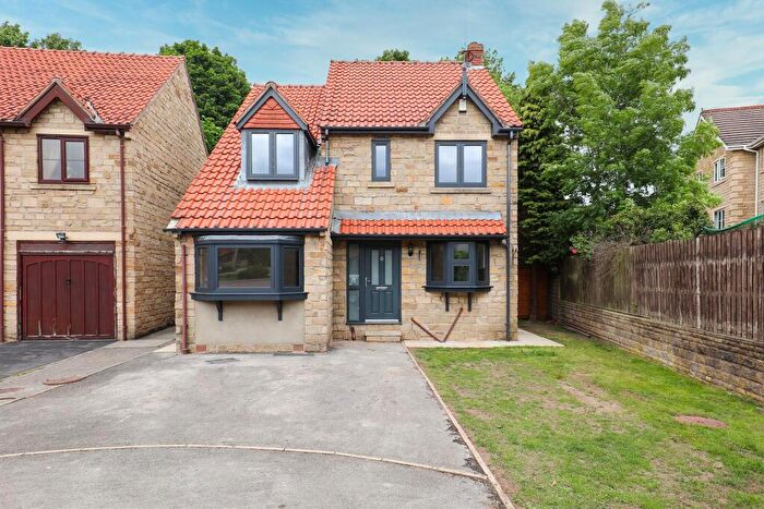 4 Bedroom Detached House To Rent In Abbey Lane Dell, Sheffield, S8