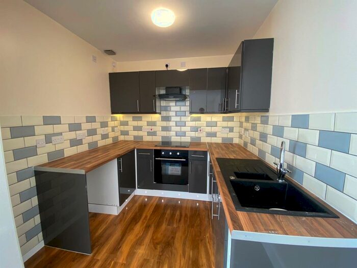 2 Bedroom Flat To Rent In North Denes Road, Great Yarmouth, NR30