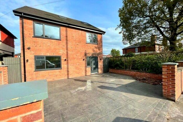 4 Bedroom Detached House To Rent In Princess Road, Manchester, M20