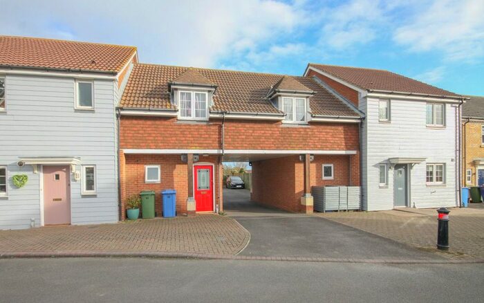 2 Bedroom Flat To Rent In Mallard Crescent, Iwade, Sittingbourne, ME9