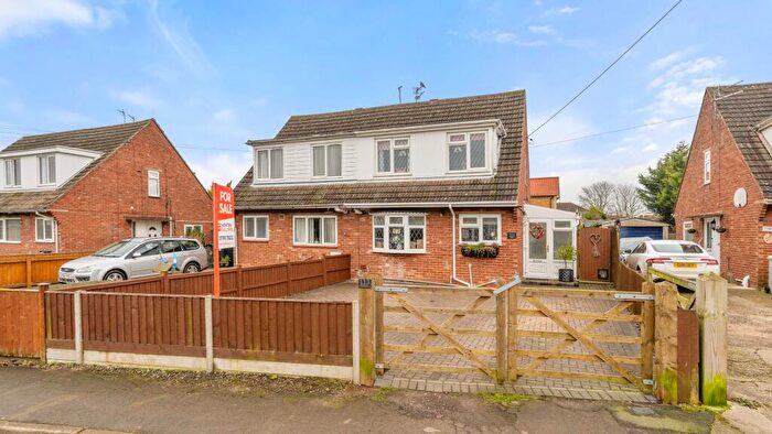 3 Bedroom Semi-Detached House For Sale In Christopher Road, Alford, LN13