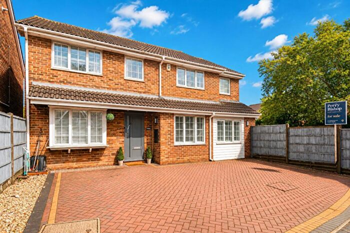 4 Bedroom Detached House For Sale In Castlemaine Drive, Cheltenham, Gloucestershire, GL51