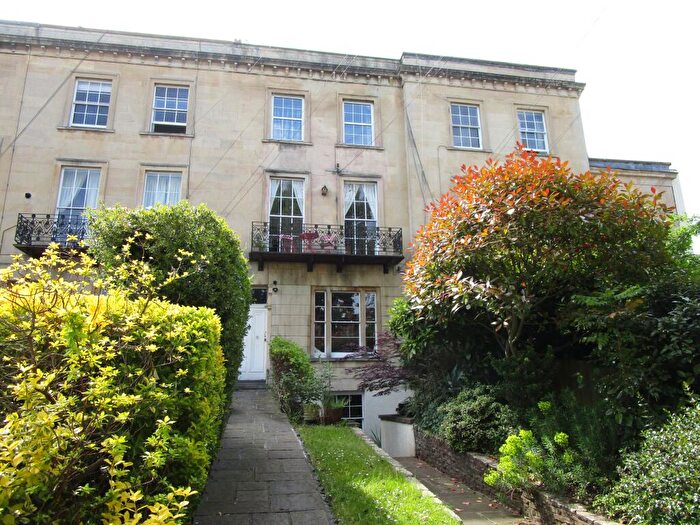 2 Bedroom Flat To Rent In Melrose Place, Clifton, BS8