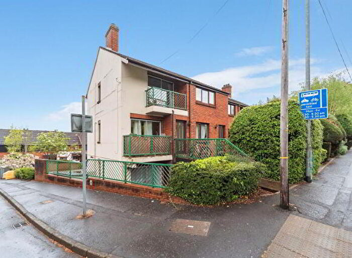 2 Bedroom Apartments For Sale In Upper Malone Road, Belfast, BT9