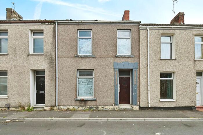 3 Bedroom Terraced House For Sale In Robinson Street, Llanelli, Carmarthenshire, SA15
