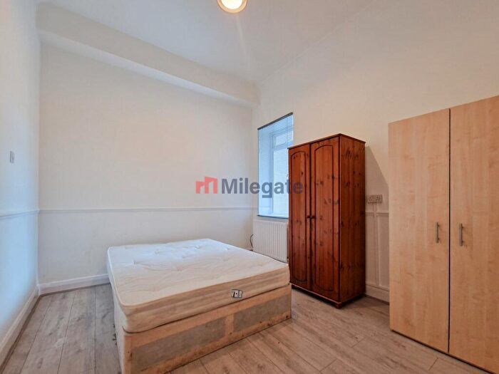 1 Bedroom Flat To Rent In Springbank Road, London, SE13