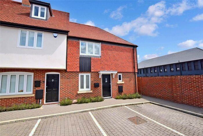 2 Bedroom End Of Terrace House To Rent In Sudbury Mews, Pound Lane, CT1