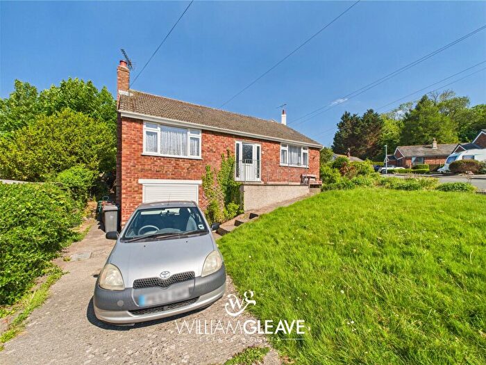 2 Bedroom Bungalow For Sale In Cowlyd Close, Rhos On Sea, Colwyn Bay, Conwy, LL28