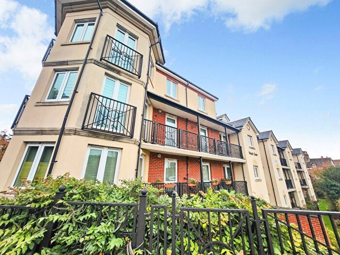 1 Bedroom Flat For Sale In The Grove, Westgate-On-Sea, CT8