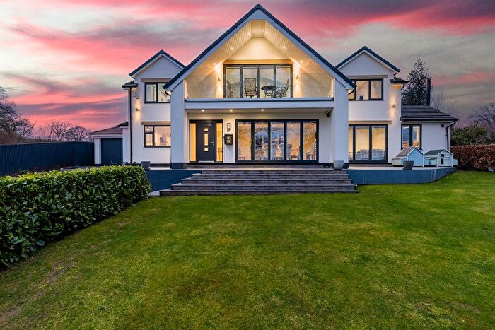 4 Bedroom Detached House For Sale In Breathtaking Views In Quarry Bank, Utkinton, CW6