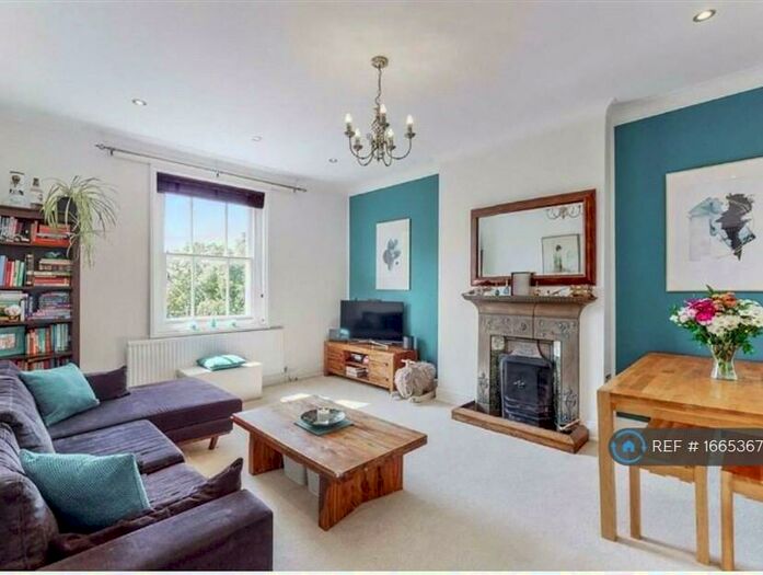 2 Bedroom Flat To Rent In London Road, Harrow On The Hill, HA1