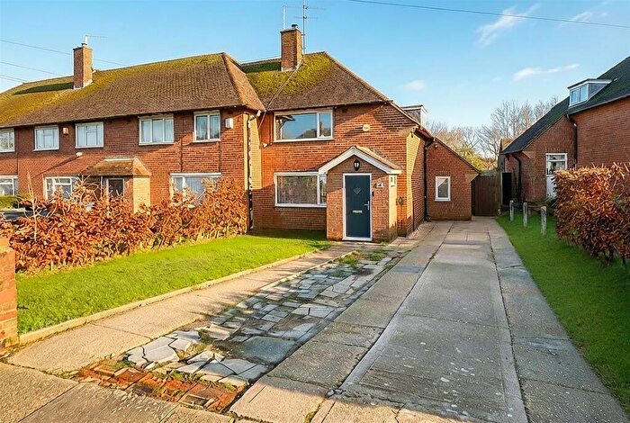 2 Bedroom End Of Terrace House For Sale In Belloc Road, Wick, Littlehampton, BN17