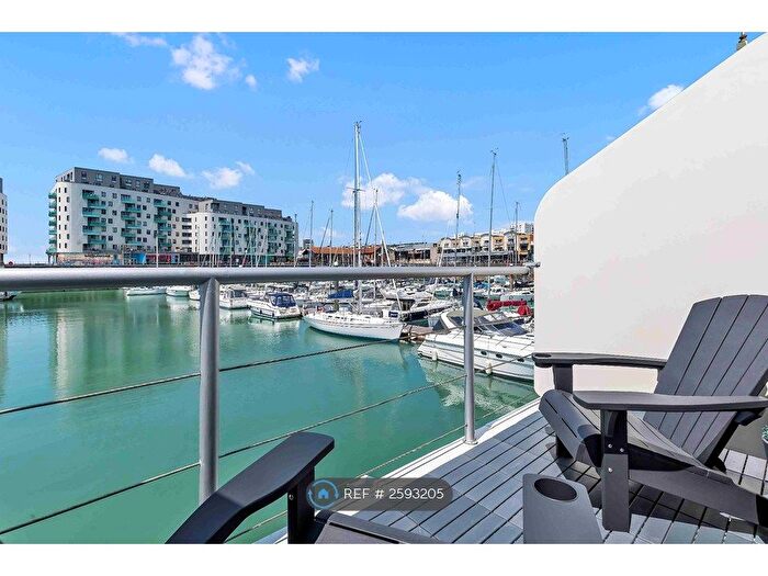 1 Bedroom Maisonette To Rent In Western Concourse, Brighton, BN2