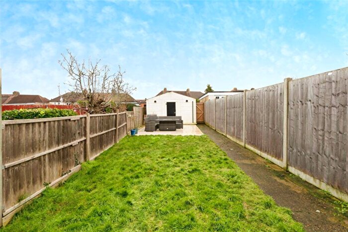 2 Bedroom Terraced House For Sale In Church Lane, Chessington, Surrey, KT9