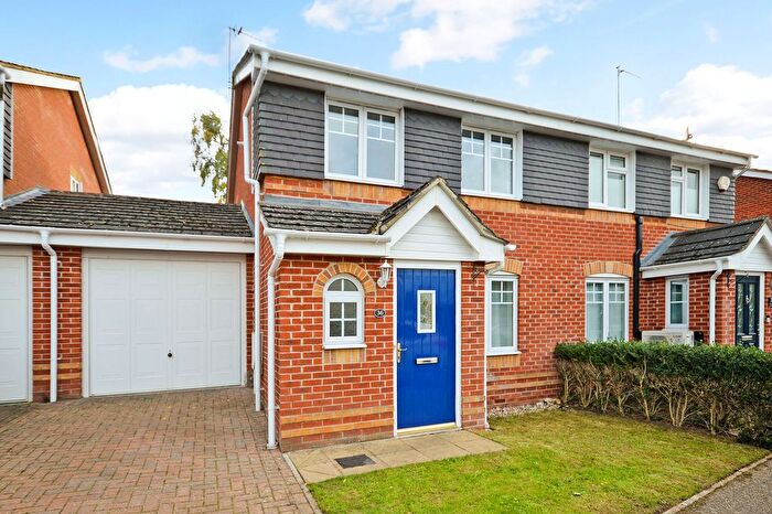 2 Bedroom Semi-detached House To Rent In Trenchard Avenue, Wendover, HP22