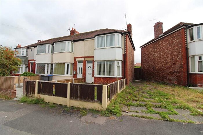2 Bedroom End Of Terrace House For Sale In Whalley Lane, Blackpool, Lancashire, FY4