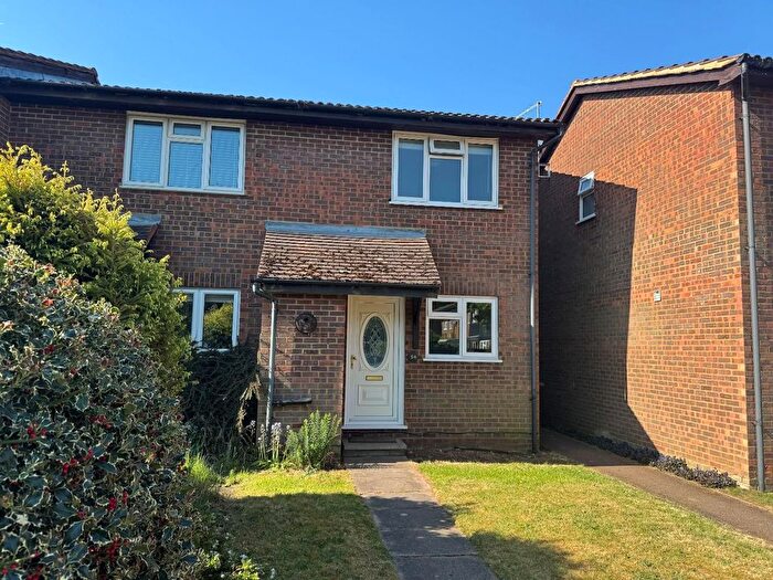 2 Bedroom End Of Terrace House To Rent In Turpins Close, Hertford, SG14