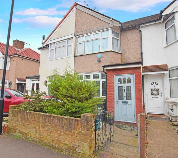 2 Bedroom Terraced House To Rent In Sunningdale Avenue, Feltham, TW13