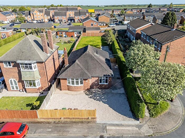 3 Bedroom Detached Bungalow For Sale In Chequerfield Avenue, Pontefract, WF8