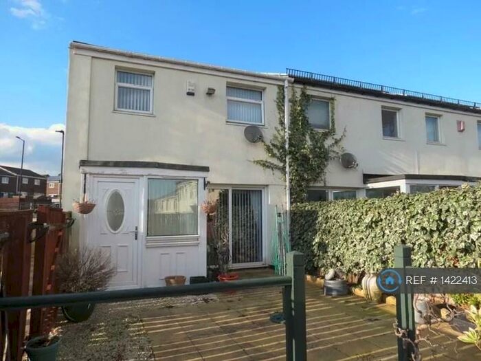 3 Bedroom End Of Terrace House To Rent In Northumbria Walk, Newcastle Upon Tyne, NE5