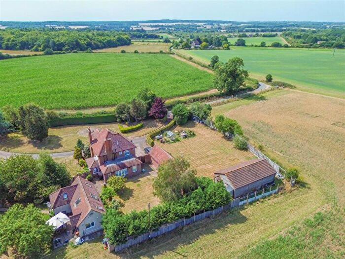 4 Bedroom Detached House For Sale In Chapmore End Village, SG12