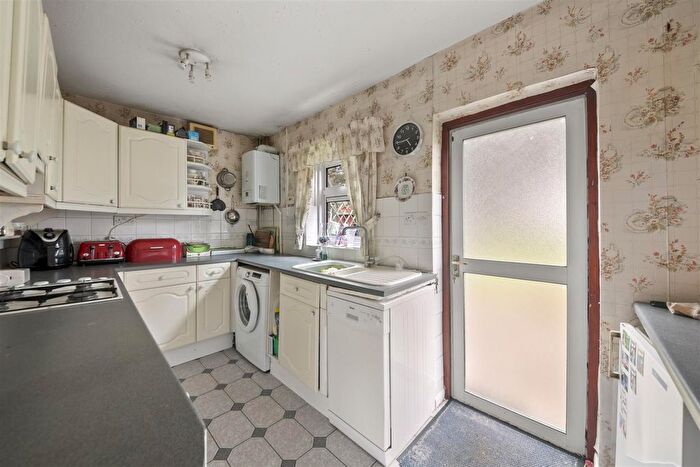 3 Bedroom Semi-Detached House For Sale In West End Lane, Harlington, Hayes, UB3