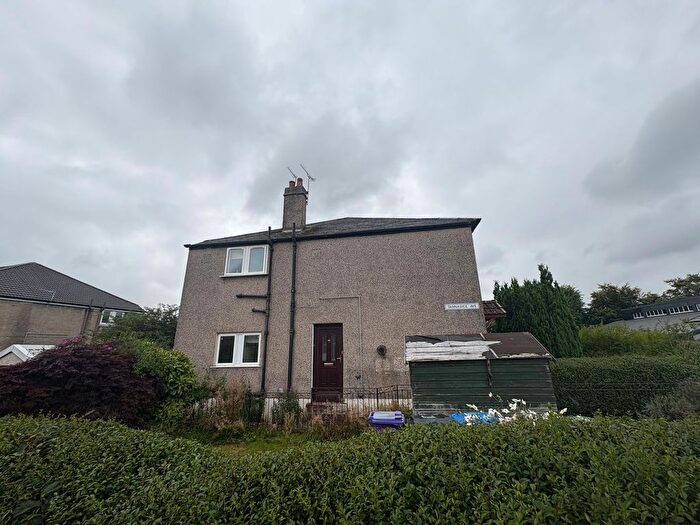 3 Bedroom Flat To Rent In Bucklaw Gardens, Glasgow, G52