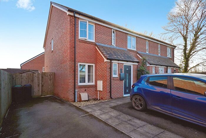 2 Bedroom Semi Detached House For Sale In The Bluebells, Shaftesbury, SP7