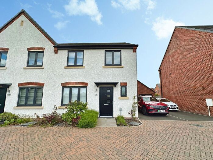 3 Bedroom Semi-Detached House To Rent In Sturton Road, Saxilby, Lincoln, LN1