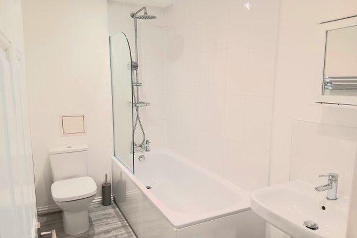 1 Bedroom Flat To Rent In Camden Road, Tunbridge Wells, TN1