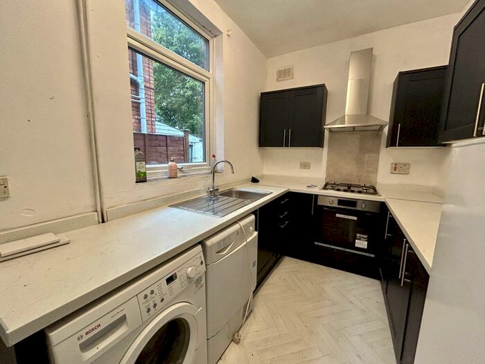 2 Bedroom Terraced House To Rent In Beakes Road, Smethwick, B67