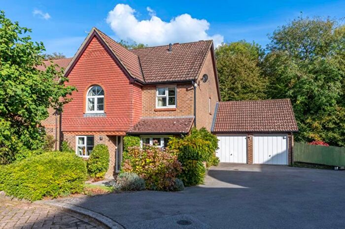 4 Bedroom Detached House For Sale In Mulberry Way, Heathfield, TN21