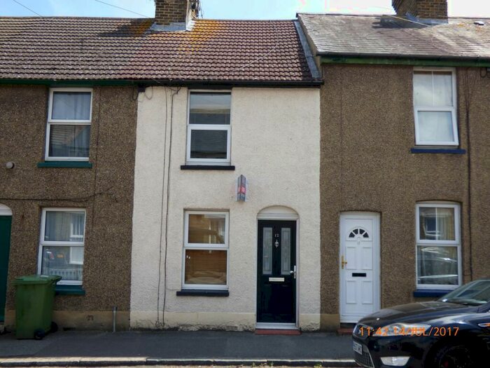 2 Bedroom Terraced House To Rent In St. Johns Road, Faversham, ME13