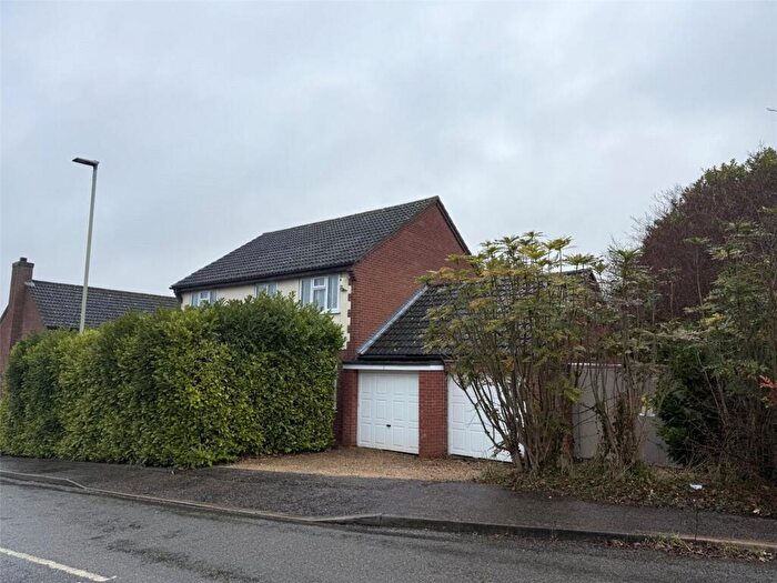 4 Bedroom Detached House To Rent In Bishy Barnebee Way, Norwich, NR5