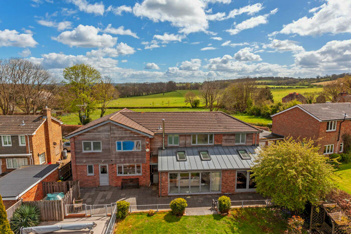 5 Bedroom Detached House For Sale In Queenwood Rise, Stockbridge, SO20