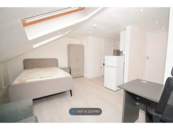 Studio To Rent In Crownfield Road, London, E15